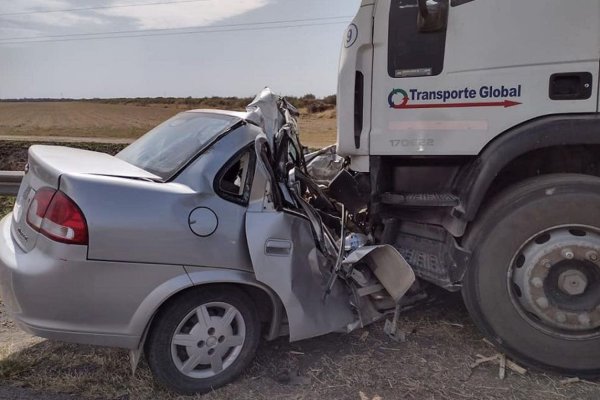 Tragedia en la Ruta 9 los tres ocupantes del automóvil que chocó