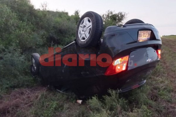 Ruta Por Esquivar Un Perro Perdi El Control Del Auto Y Protagoniz