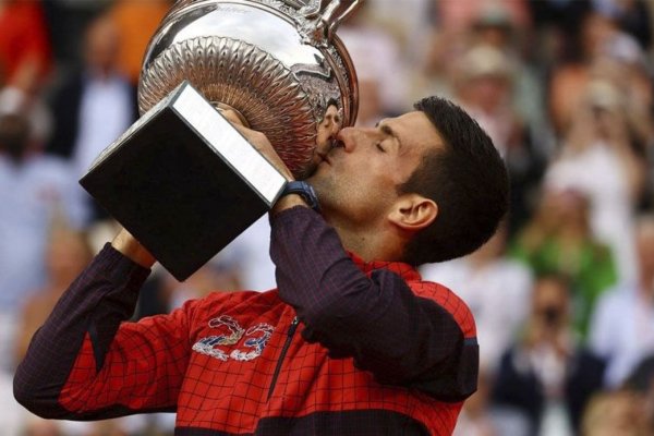 Novak Djokovic se coronó campeón de Roland Garros y recuperó el puesto