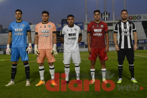 Presentaci N Del Plantel Y La Nueva Camiseta De Central C Rdoba En