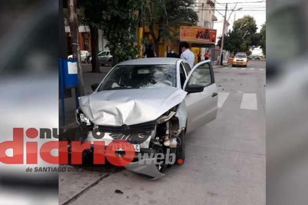 Violento Choque De Autos Dejó Importantes Daños Materiales Nuevo Diario Web 7879