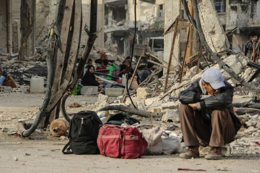 El 25 de diciembre de 2015, el líder del Ejército del Islam, Z. Alloush, perdía la vida en el contexto de un bombardeo ruso en el pueblo de Uthaya, ubicado dentro de los límites del enclave El 25 de diciembre de 2015, el líder del Ejército del Islam, Z. Alloush, perdía la vida en el contexto de un bombardeo ruso en el pueblo de Uthaya, ubicado dentro de los límites del enclave