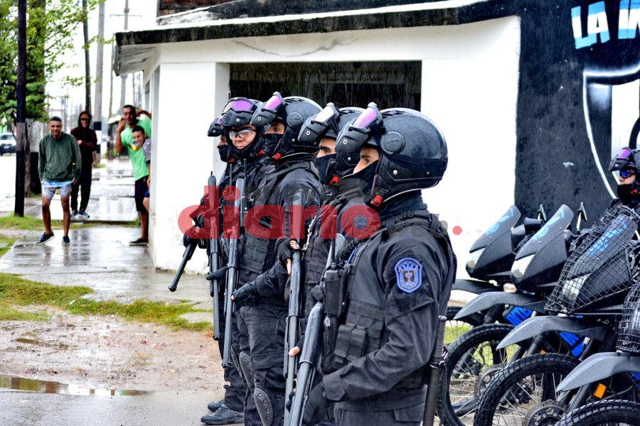 Varios efectivos acudieron al lugar.