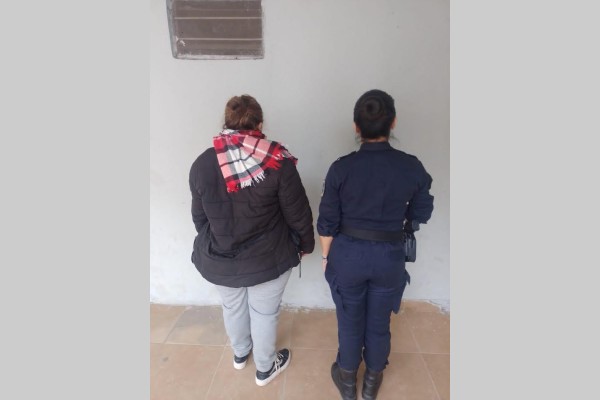 Mujer detenida  por estafa en comercio de Termas de Río Hondo