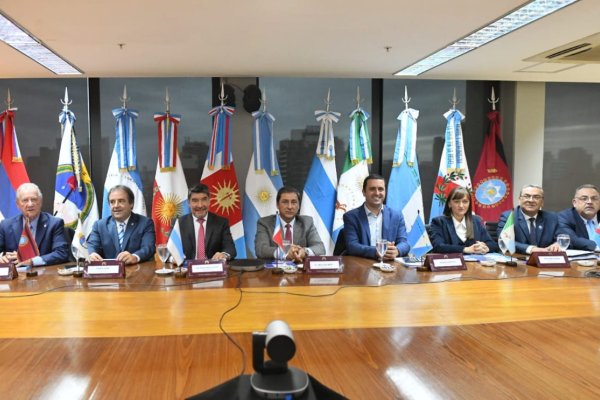 Se reunió en Tucumán la Junta Ejercutiva del Parlamento del Norte Grande Argentino
