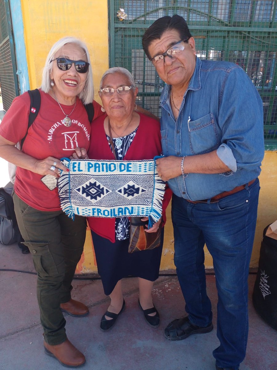 Tiene una larga amistad con Tere y Froil&aacute;n.