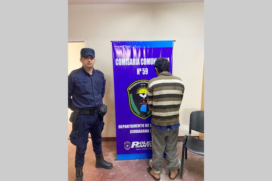 Fue alojado en sede policial. Fue alojado en sede policial.