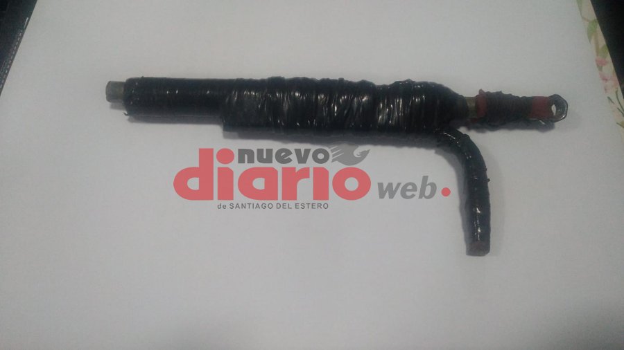 Se realizaron las pericias de rigor en el arma (Foto Nuevo Diario Web).