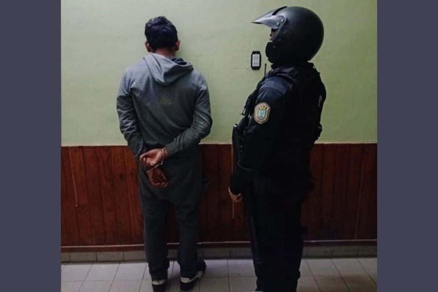 Fue alojado en sede policial. Fue alojado en sede policial.