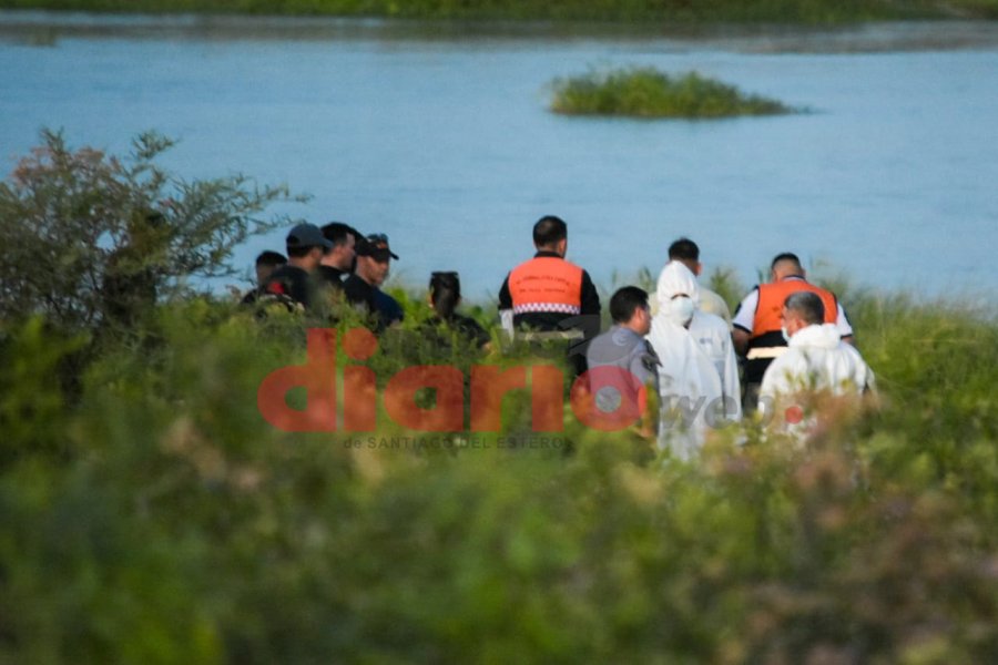 La Polic&iacute;a trabajaba en el lugar del trágico hallazgo.