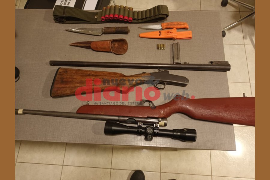 Se realizaron las pericias de rigor en las armas. Se realizaron las pericias de rigor en las armas.
