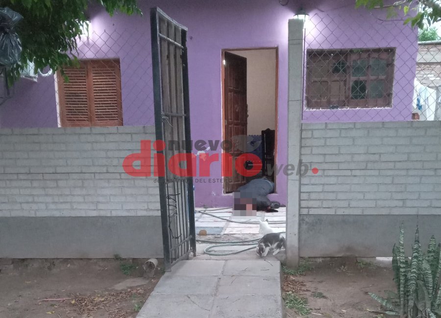 El joven de 21 años se encontraba en la entrada de la vivienda