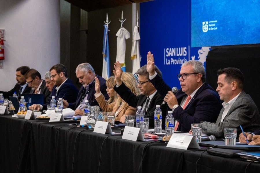 Los rectores de universidades nacionales de todo el pa&iacute;s, se reunieron en San Luis. Foto: Diario Uno