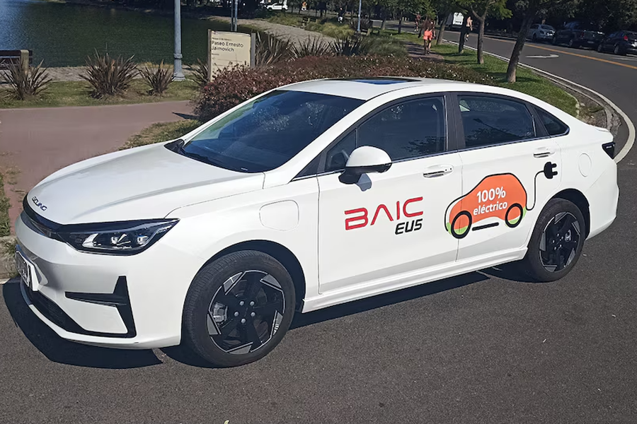 El sed&aacute;n el&eacute;ctrico EU5 Plus, de BAIC.