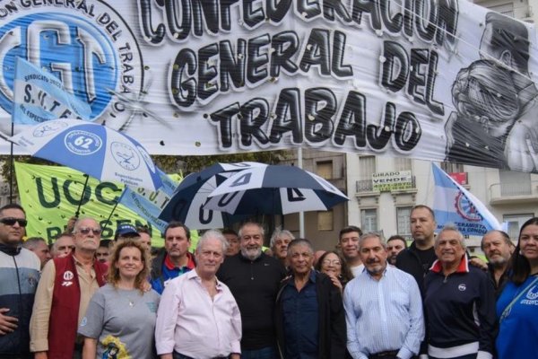 El Gobierno desactiva el derecho a huelga y la CGT va a la Justicia