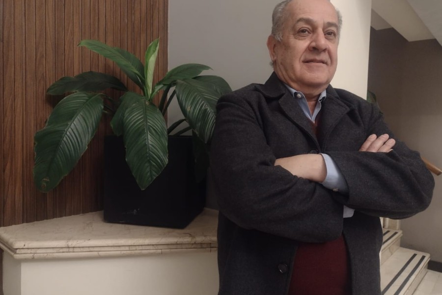 Dr. Carlos Rojas. Dr. Carlos Rojas.