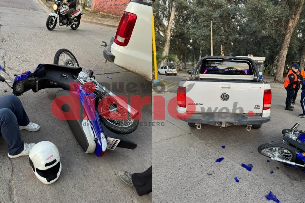 Joven motociclista resultó herida en un choque en pleno Centro esta mañana