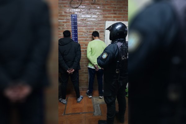 Recuperan elementos robados y detienen a dos sospechosos en Villa Griselda