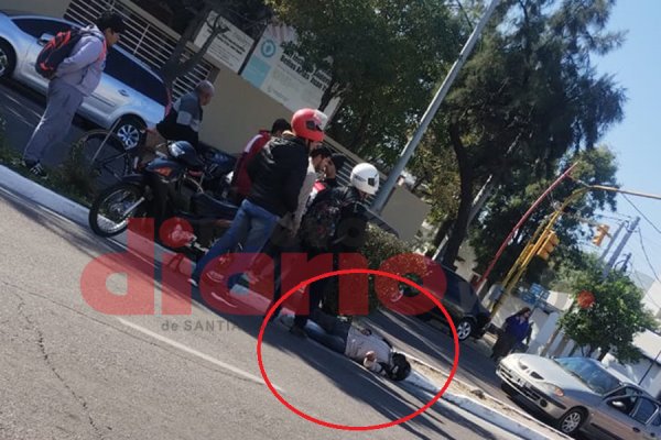 Hallan a motociclista herido en Av. Belgrano e investigan qué le pasó
