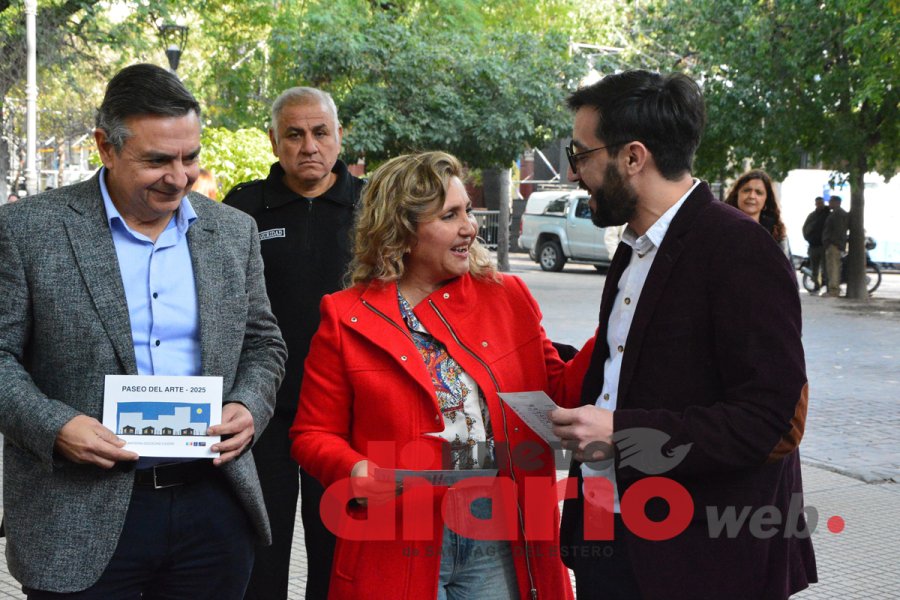<b>Facundo junto a la Ing. Norma Fuentes.</b>