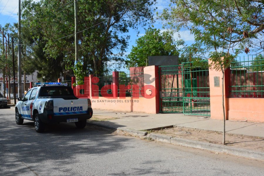 La Polic&iacute;a realiz&oacute; las pericias de rigor (Foto Nuevo Diario Web)