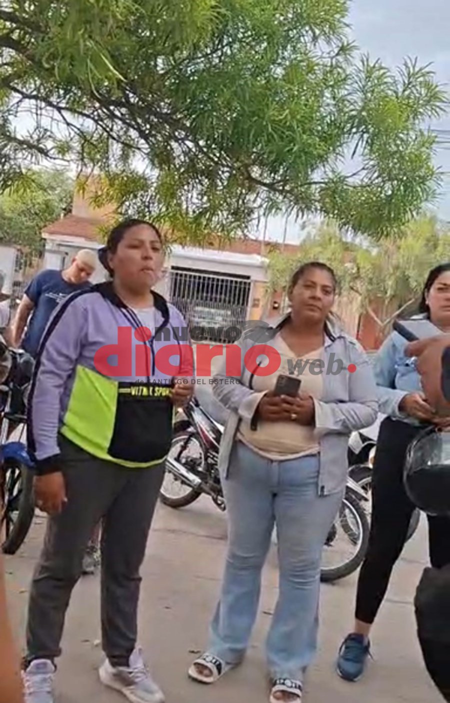 <b>Todo era desaz&oacute;n y amargura para padres y madres.</b>