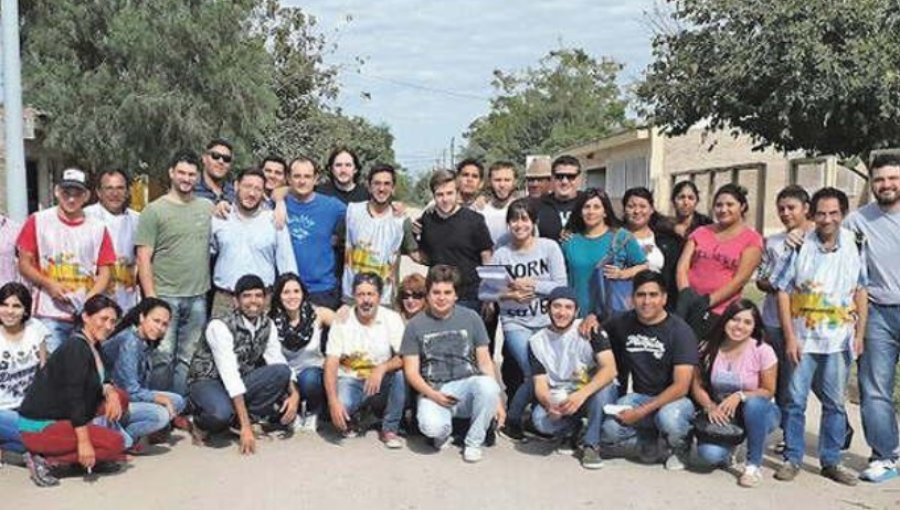 Foto de familia con parte de la dirigencia de Cambiemos.