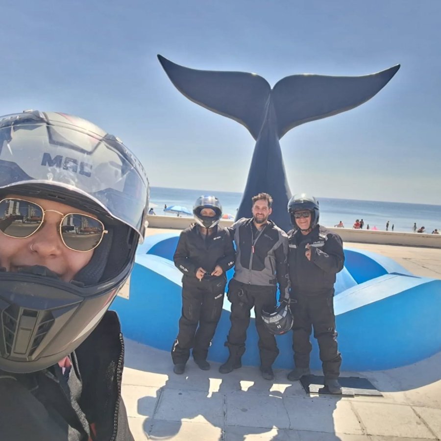 A trav&eacute;s de un casco, decenas de sentimientos, alegr&iacute;a, llantos y emociones.