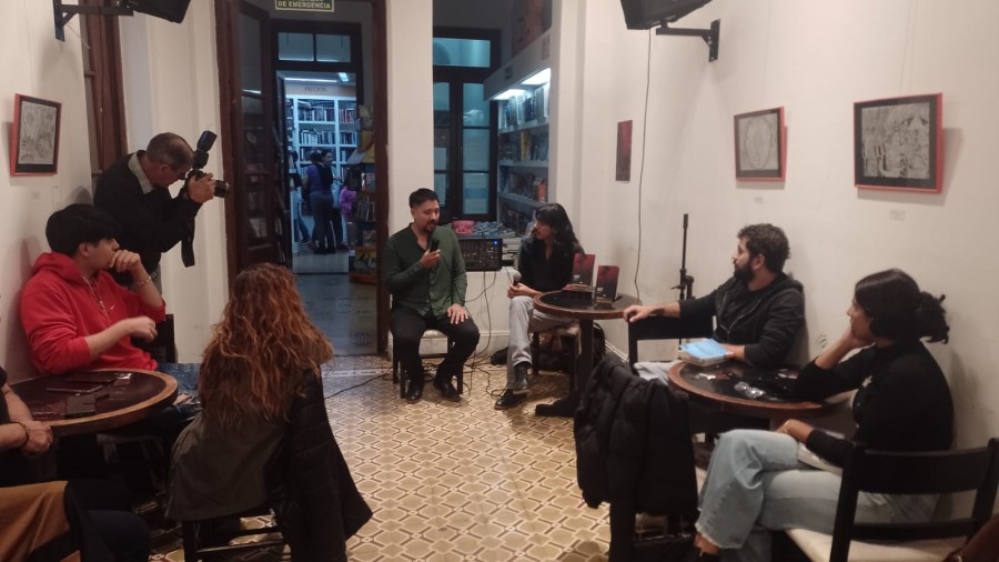 Franco Ram&iacute;rez ameniz&oacute; evocando obras de Jacinto.