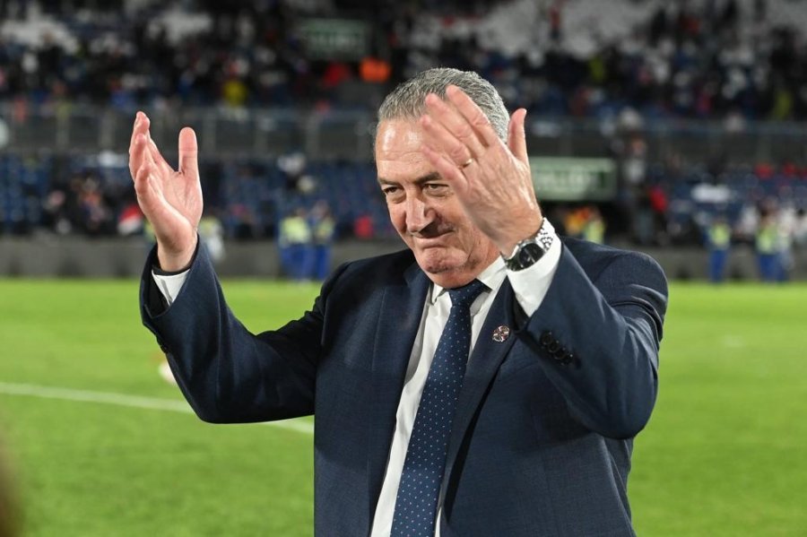 Gustavo Alfaro, entrenador argentino al frente de Paraguay