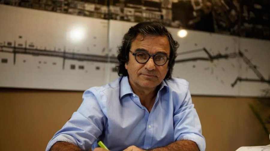 Carlos Frugoni.