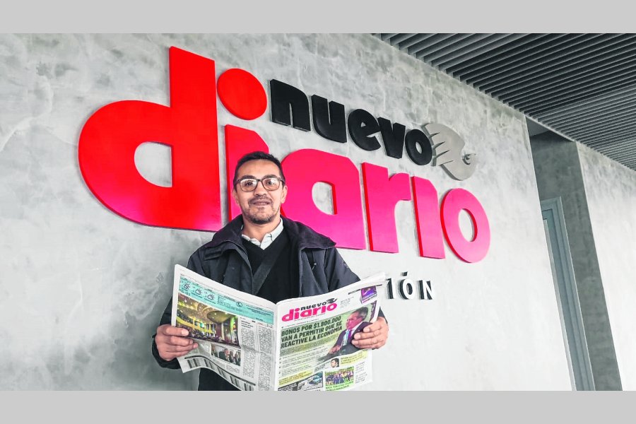 Eduardo Morales, en la redacción de Nuevo Diario.