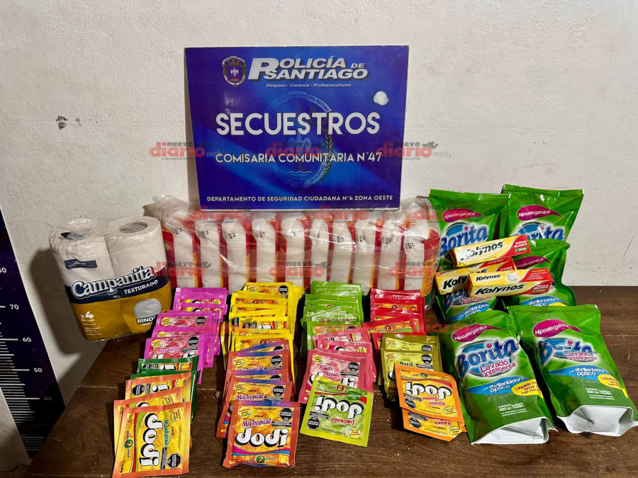 Los bienes secuestrados por la polic&iacute;a.