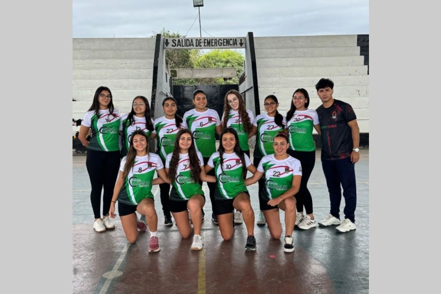 Plantel juvenil del equipo de Frías Ciudad.