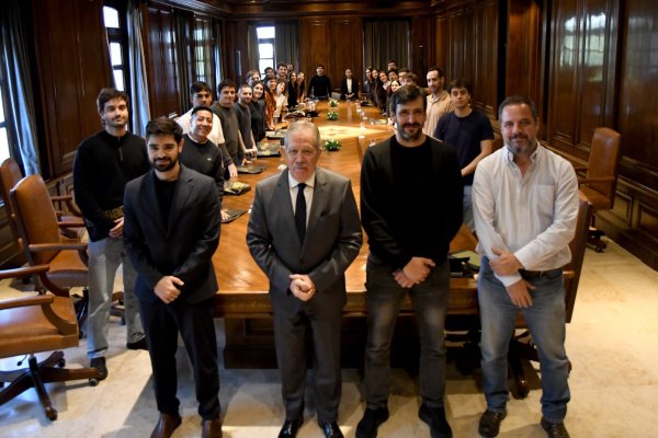 Elías Suárez recibió a jóvenes dirigentes políticos de todo el país en Santiago del Estero