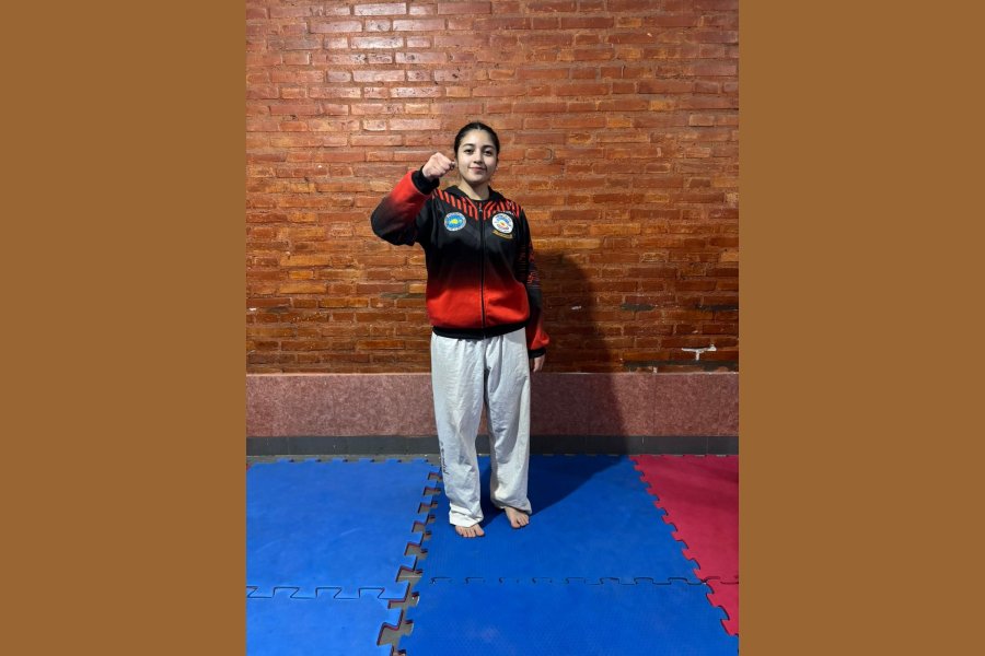 Martina Castillo (17 años),