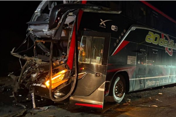 Trágico accidente en la Ruta 34 dejó un muerto y decenas de heridos en un colectivo