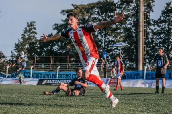 Tristeza en el fútbol por la muerte de un jugador de 22 años tras un ACV