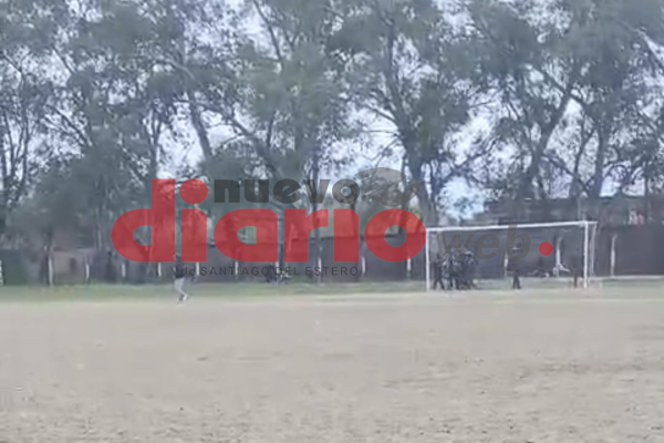 Video | Disturbios entre hinchas y la Policía tras la derrota de Estudiantes de Huaico Hondo ante Yanda