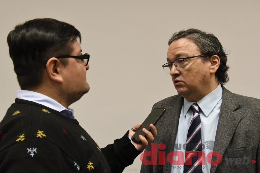 Santiago Cisneros, secretario electoral de la Capital.