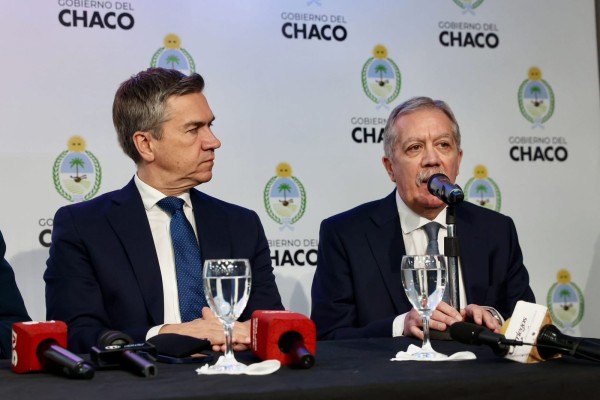 Elías Suárez firmó un acuerdo para impulsar obras hídricas en los Bajos Submeridionales