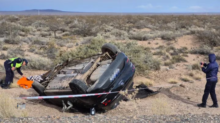 Asi quedo el auto en el que viajaba.