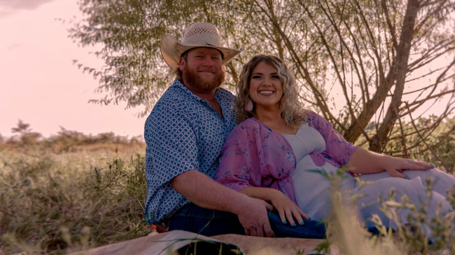 Taylor Parker junto a su novio, Wade Griffin.