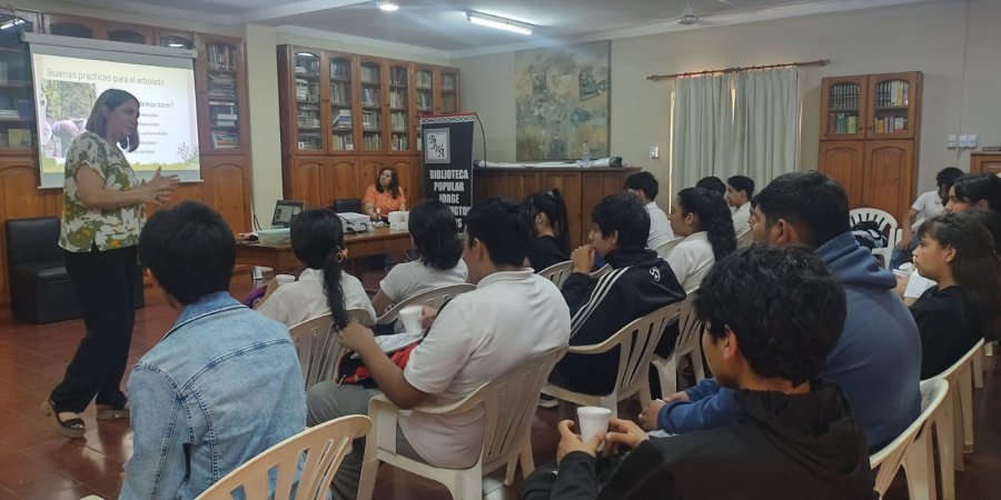 En la Biblioteca Popular Jorge Washington Ábalos se realizan m&uacute;ltiples actividades.