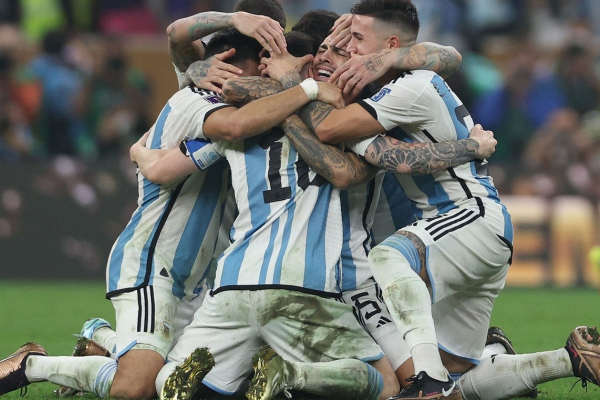 Argentina, un país hecho para sufrir | Todas las veces que Argentina ganó agónicamente en los Mundiales