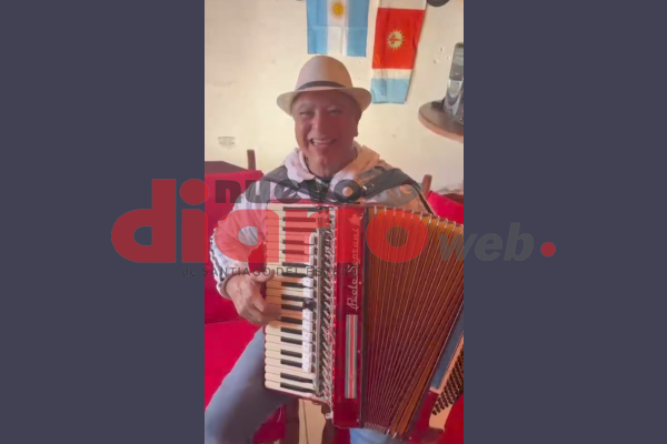 El festejo y la cábala secreta de Marcelo Véliz al escuchar su obra en el Mundial 2026