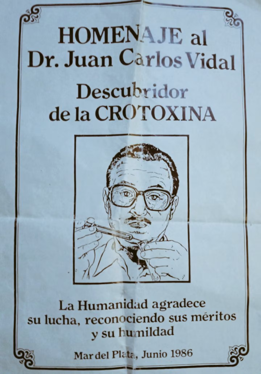 <i>Juan Carlos Vidal, el investigador que present&oacute; la crotoxina como un posible tratamiento contra el c&aacute;ncer en 1986. (Foto: X / @PedroCasademunt).</i>