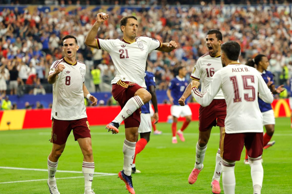 España venció a Francia y jugará la final del Mundial por segunda vez en su historia