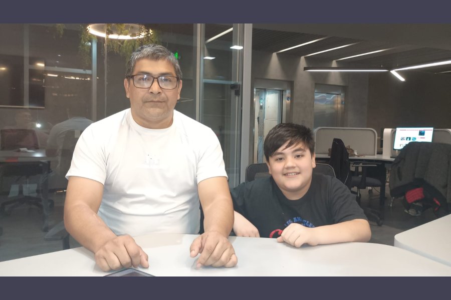 Walter, junto a Brian (su hijo) y una misma pasión