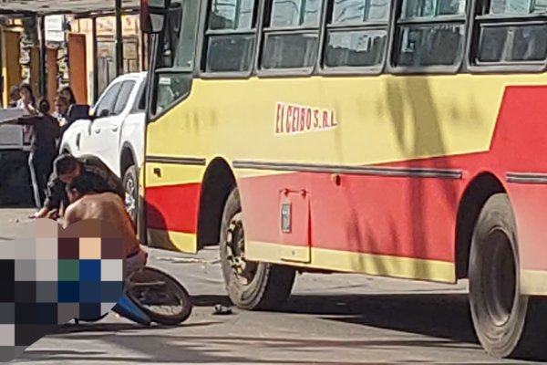Tragedia | Dos niños murieron tras un choque entre una moto y un colectivo